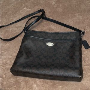 Coach large shoulder/crossbody purse